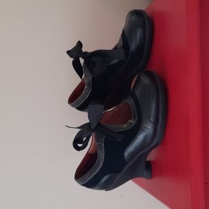 Vintage John Fluevog "Friends Tillie"